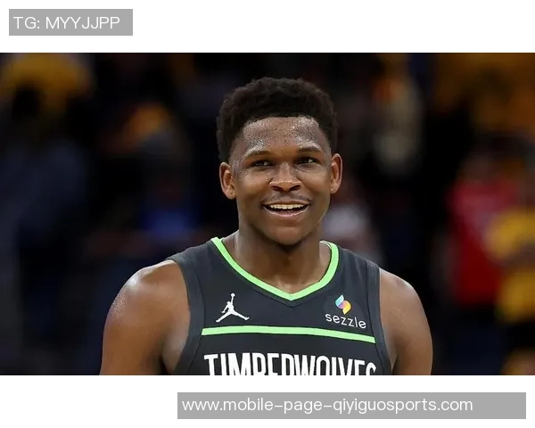 爱德华兹首战狂砍41分打破队史纪录超越唐斯36分的辉煌表现